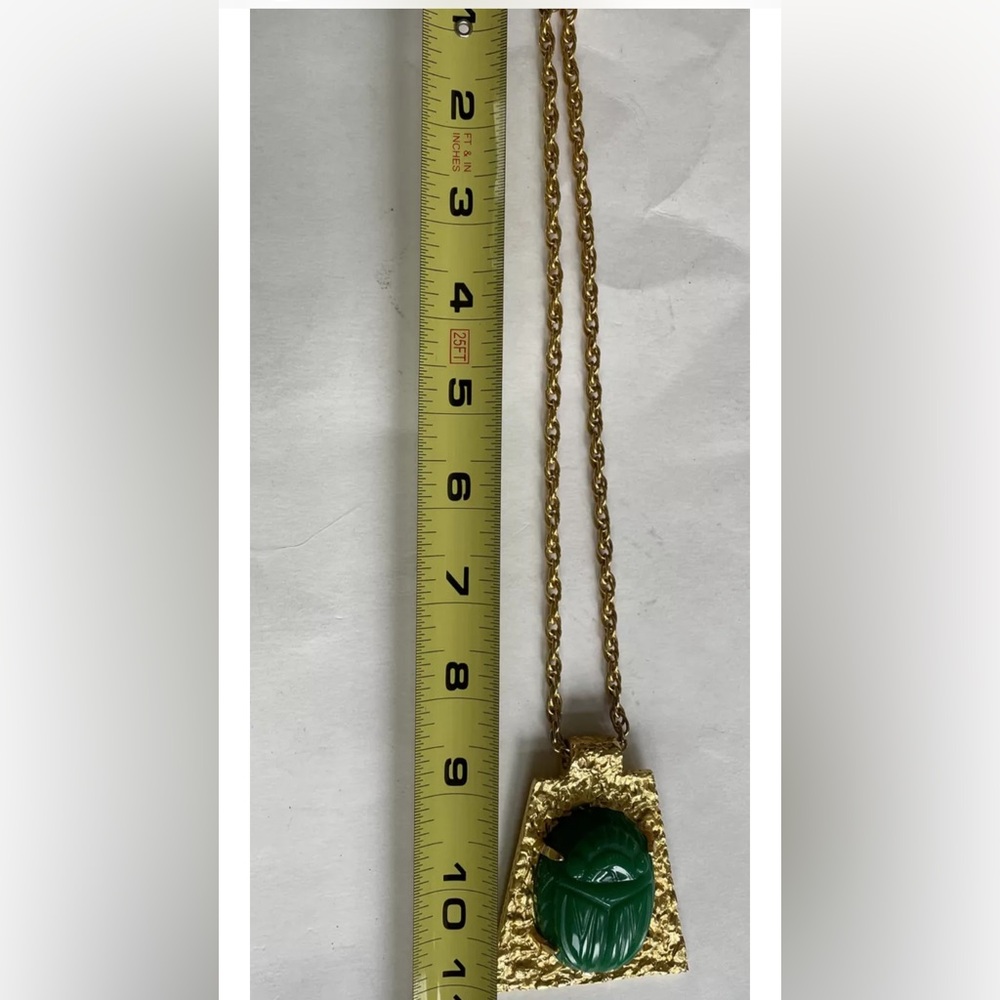 Kenneth Jay Lane vintage necklace green scarab - Picture 5 of 5
